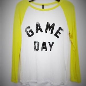 GAME DAY LONG SLEEVE TEE